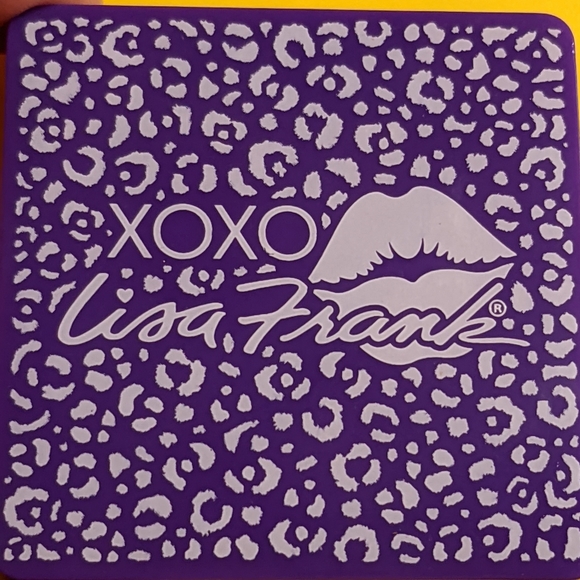 10 Piece Makeup Bundle - Picture 15 of 16